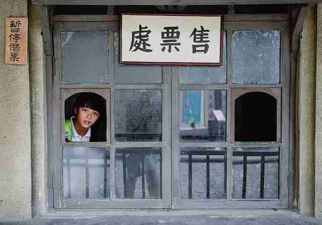 雨天浪漫:糖心Vlog水珠特写拍摄道具合集